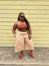 Load image into Gallery viewer, Soho Chic Khaki Jorts
