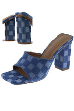 Load image into Gallery viewer, Naomi Skye - Bumble By ColeyB.