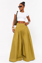 Load image into Gallery viewer, Sienna Pleated Palazzo Pants

