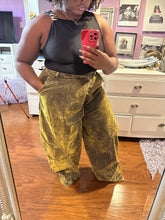 Load image into Gallery viewer, Golden Hour Jeans
