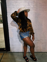 Load image into Gallery viewer, Netta - Bumble By ColeyB.
